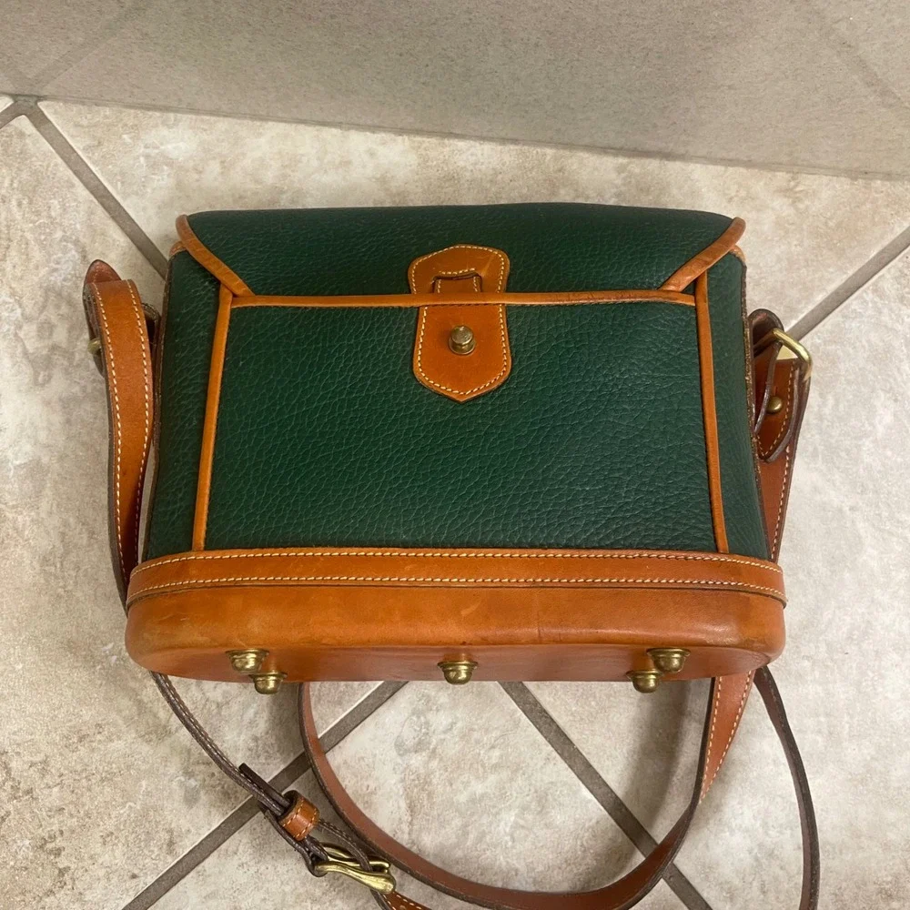 Dooney & Bourke Vintage All Weather Leather Green Tan Crossbody Bag Duck Fob